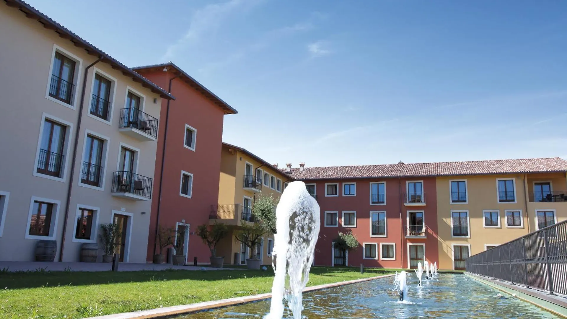 Hotel Parchi Del Garda Lazise