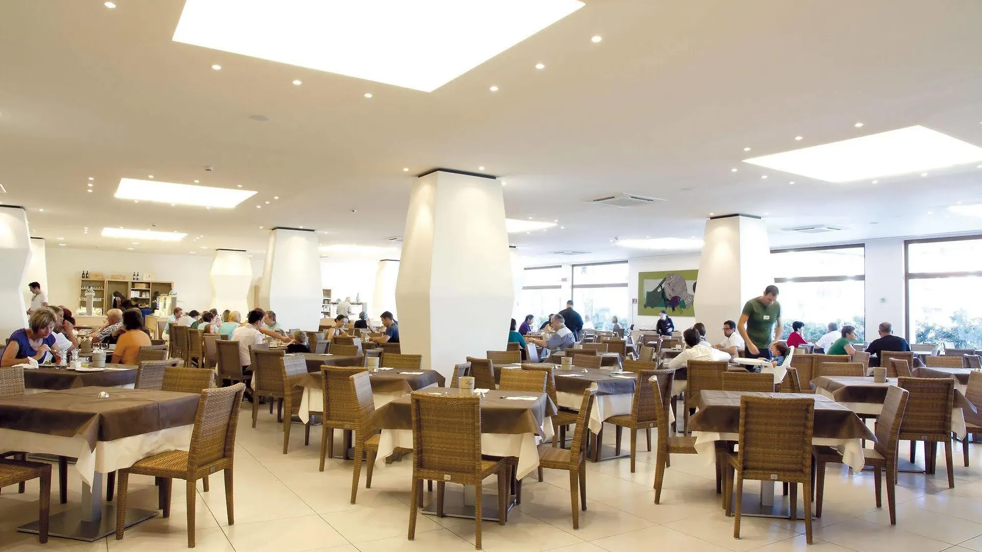 Hotel Parchi Del Garda Lazise 4*,  Italië