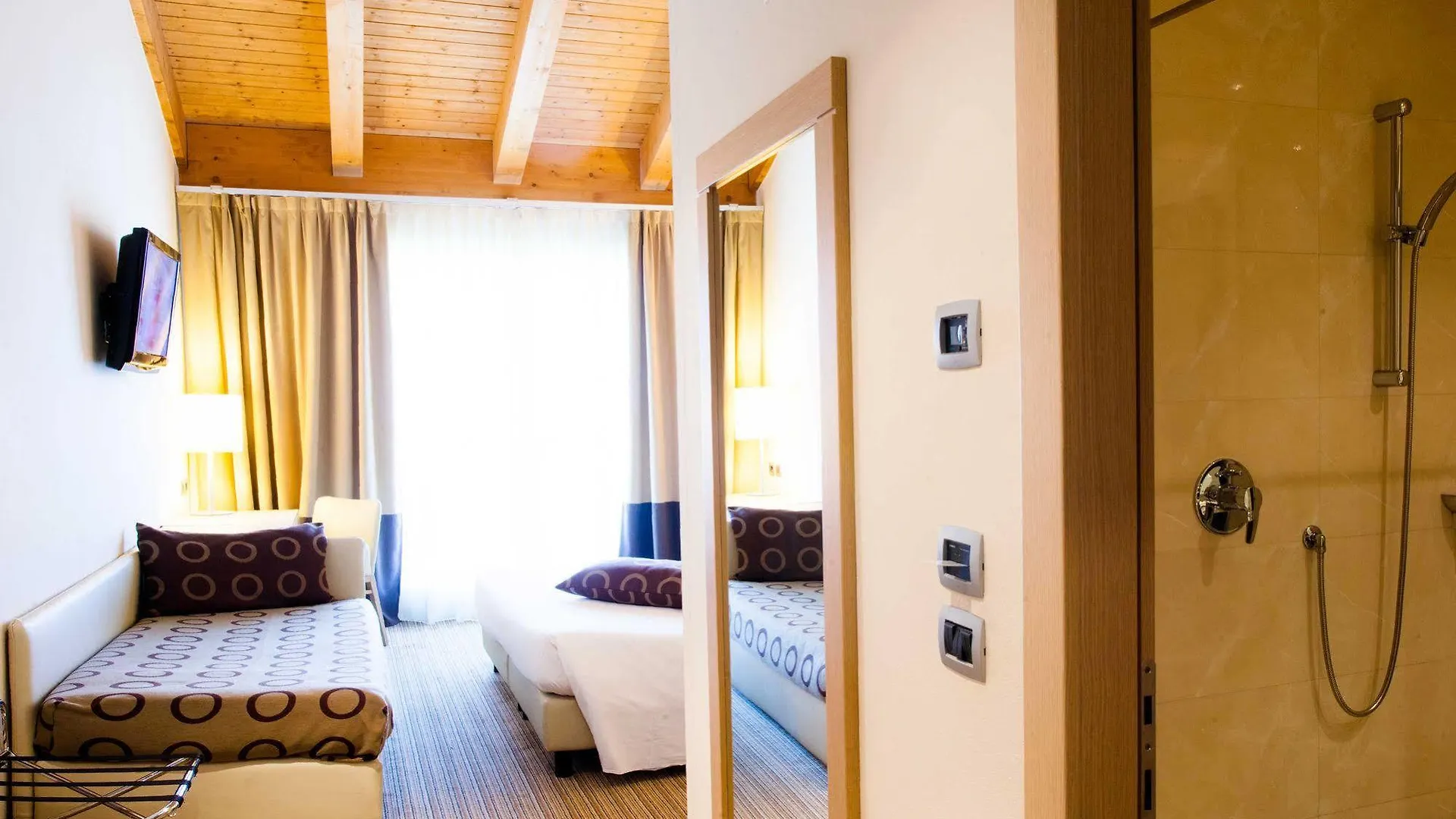 Hotel Parchi Del Garda Lazise