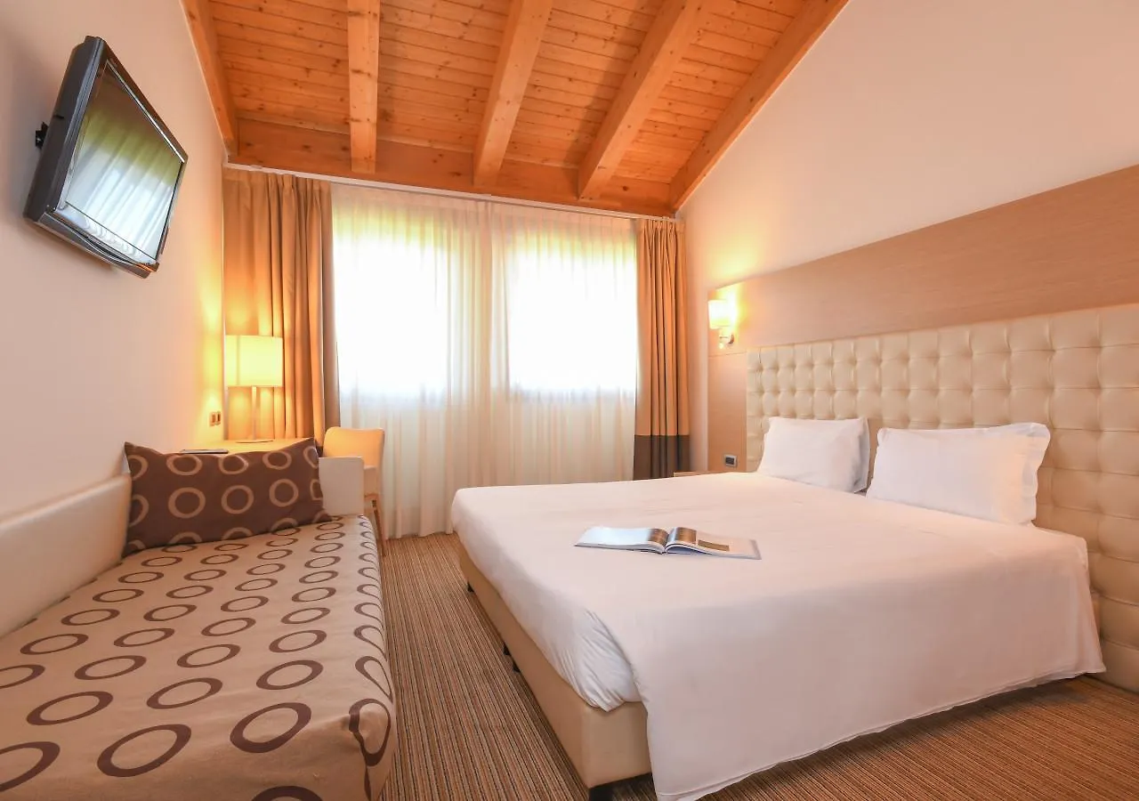 ****  Hotel Parchi Del Garda Lazise Italië
