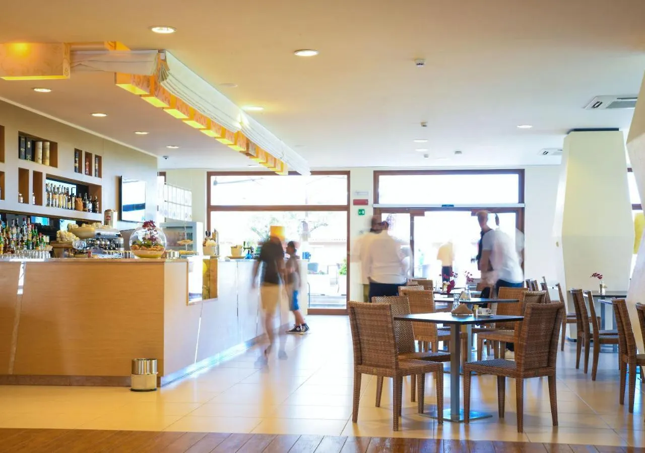 Hotel Parchi Del Garda Lazise