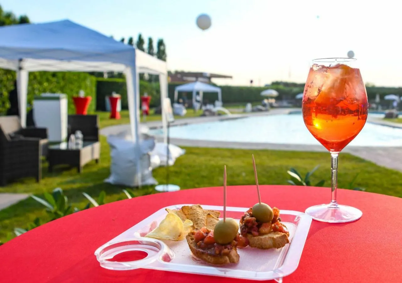 ****  Hotel Parchi Del Garda Lazise Italië
