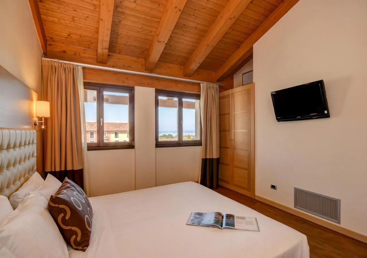 Th Lazise - Hotel Parchi Del Garda